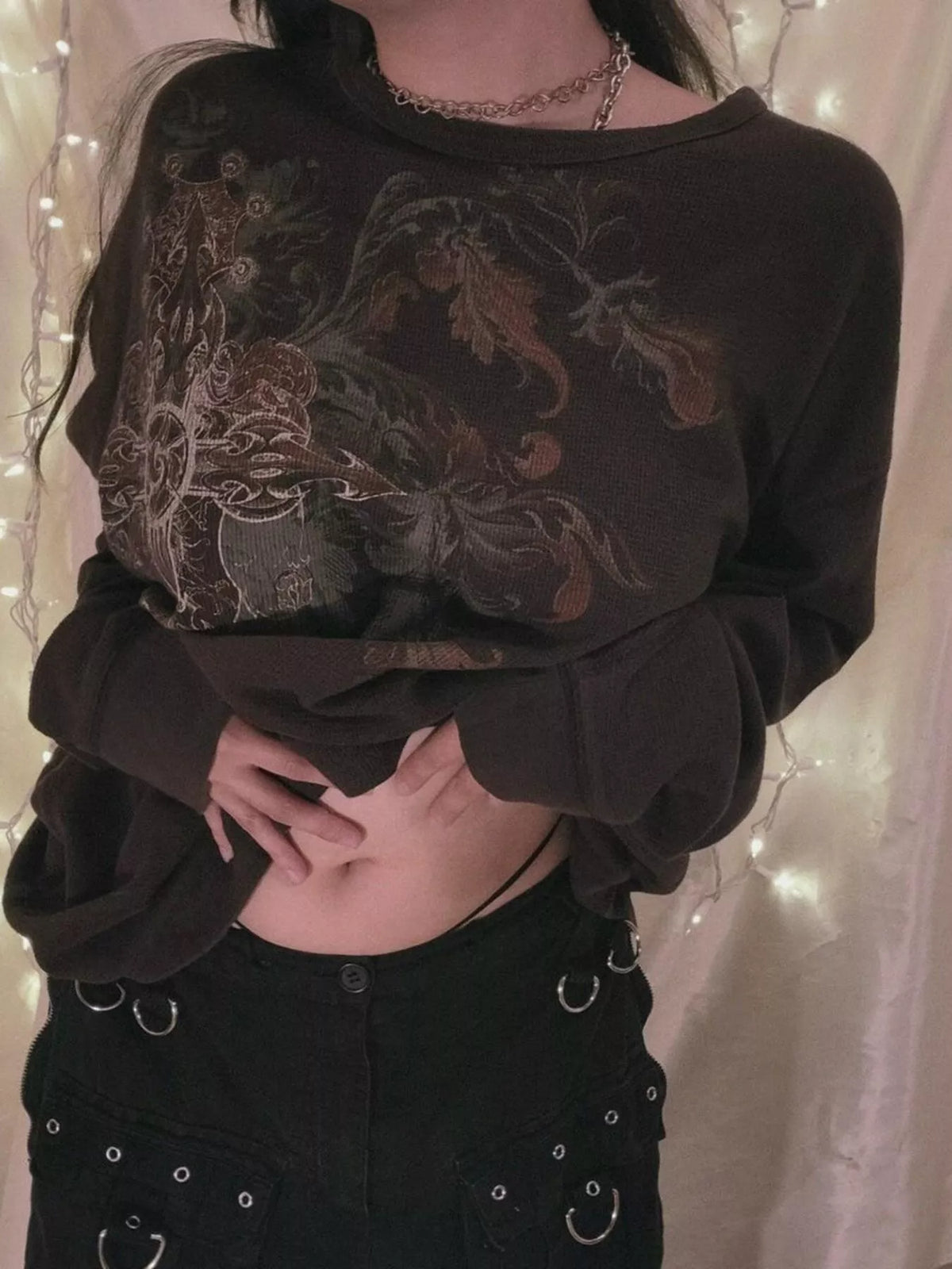 Skeleton Long Sleeve T-Shirt – Seraya Label Halloween Edit
