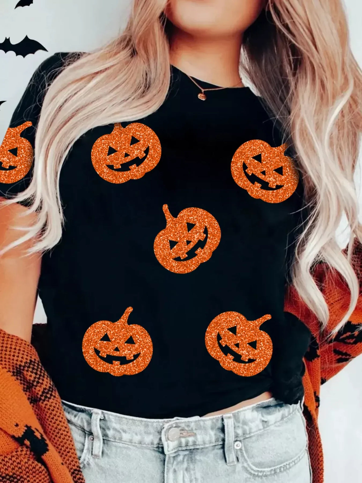 Glittering Pumpkin Face Crew-Neck Halloween T-Shirt – Seraya Label Halloween Edit